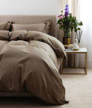 satina-gultas-velas-komplekts-grey-cliff-g